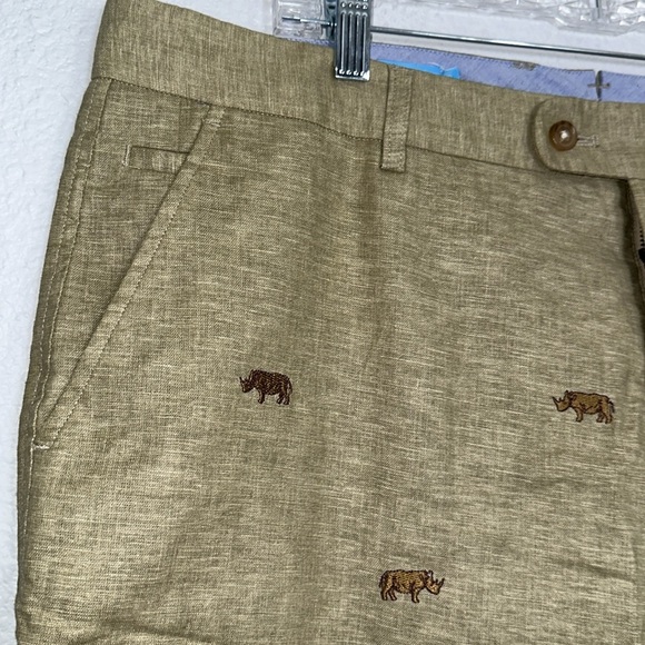 J. McLaughlin Oliver Linen Blend Shorts Men’s 40 Khaki Rhino Embroidered NWT - Picture 2 of 11